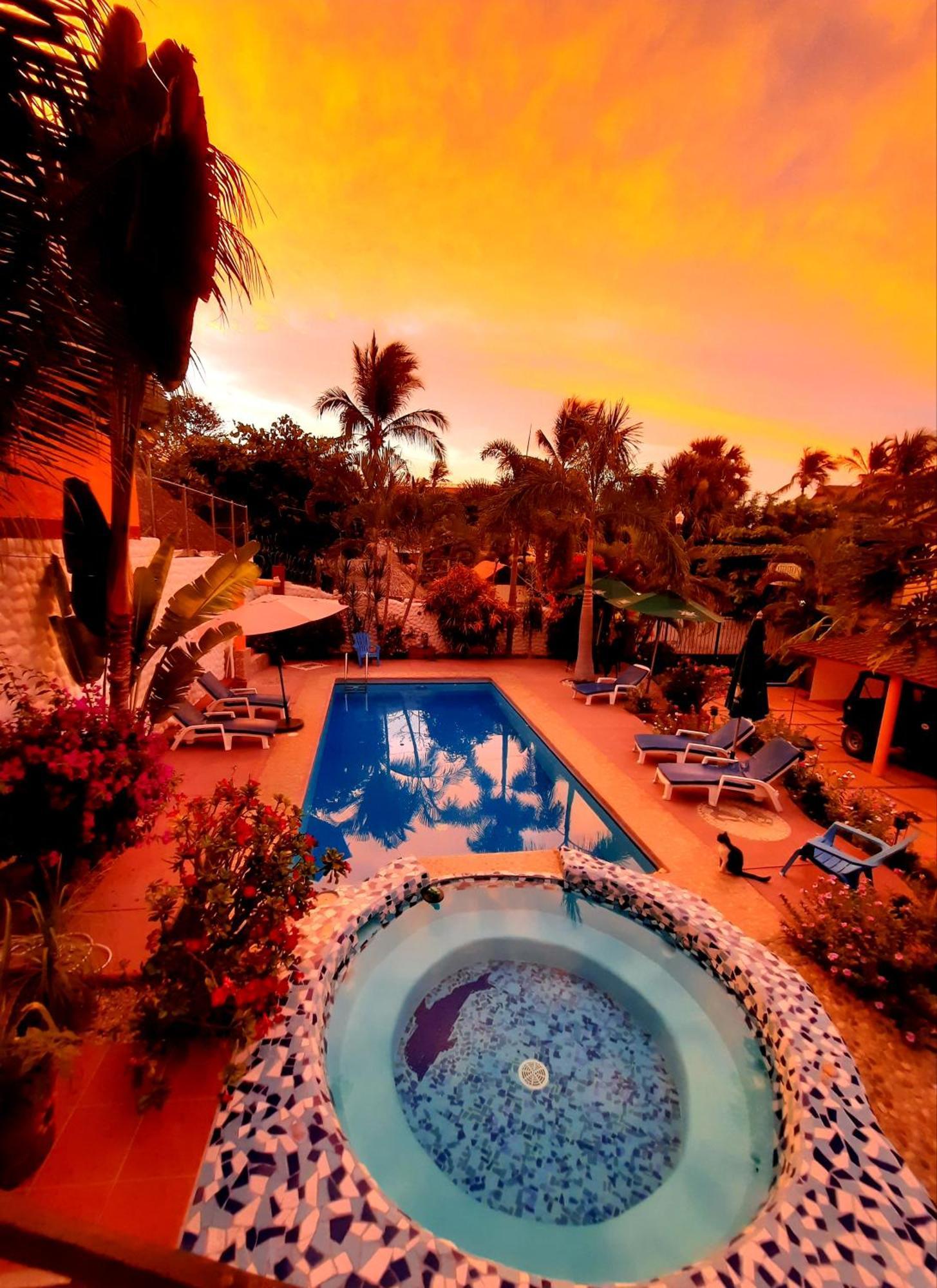 Hotelito Swiss Oasis - Solo Adultos Puerto Escondido  Esterno foto